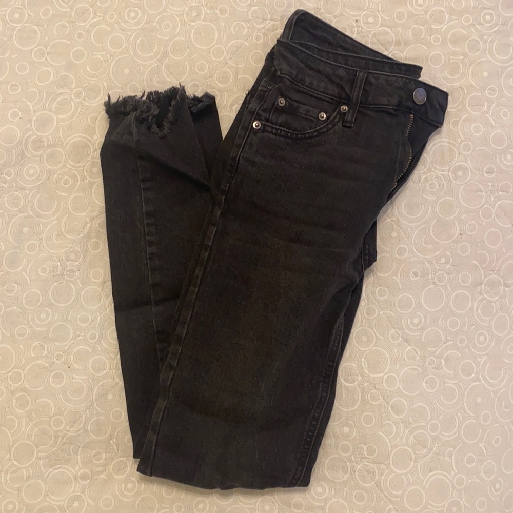 Wild fable, black high rise skinny jeans, size 0